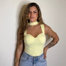 TOP ESCOTE CORAZÓN + LAZADA...