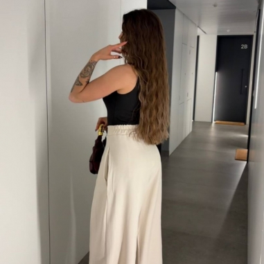 TOP ESCOTE CORAZÓN + LAZADA NEGRO