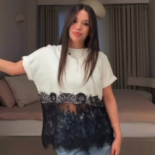 CAMISETA CORTA ENCAJE BICOLOR