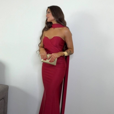 VESTIDO GARGANTILLA VINO