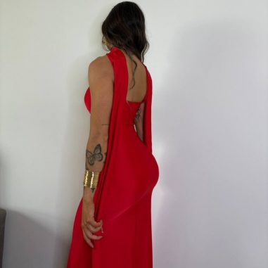 VESTIDO GARGANTILLA ROJO