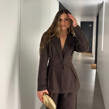 PREVENTA CONJUNTO TRAJE CHOCO