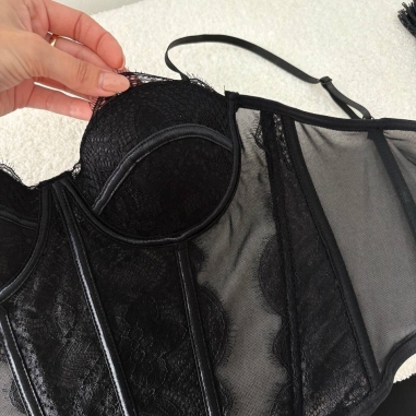 PREVENTA CORSET ENCAJE NEGRO