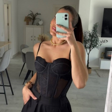 PREVENTA CORSET ENCAJE NEGRO