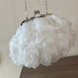 BOLSO PÉTALOS BLANCO
