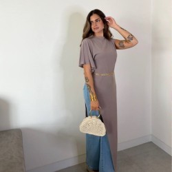 CAMISETA LARGA ASIMÉTRICA TAUPÉ