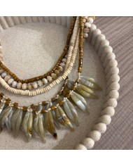 COLLAR