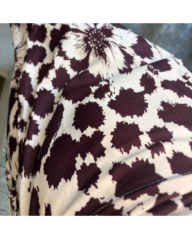 FALDA ESTAMPADA BURDEOS